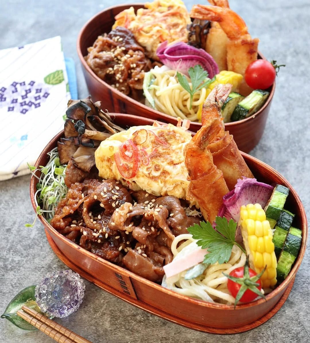 Post 5 by アシュママ　息子とパパに作るお弁当 on Instagram (carousel)