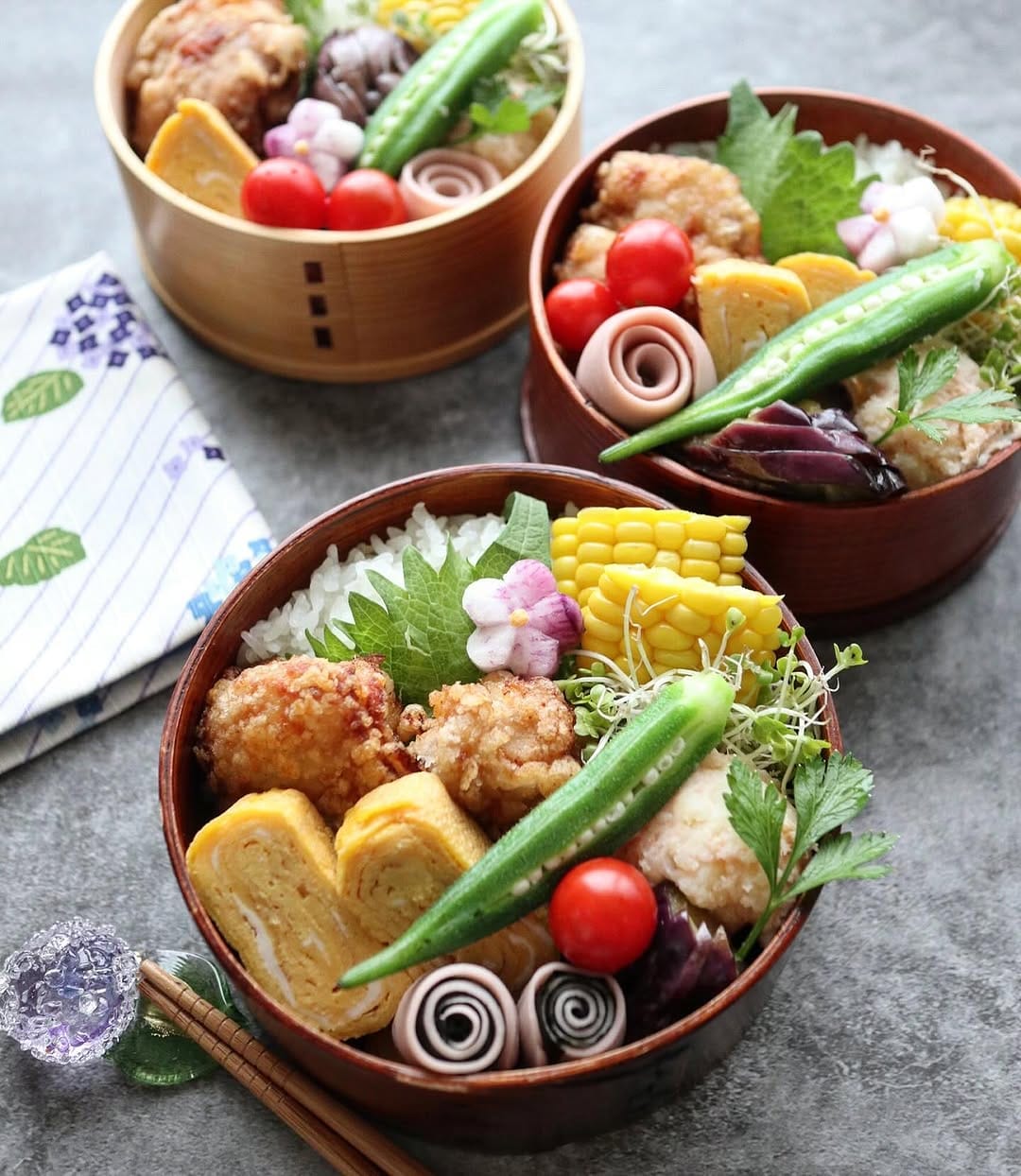 Post 8 by アシュママ　息子とパパに作るお弁当 on Instagram (carousel)