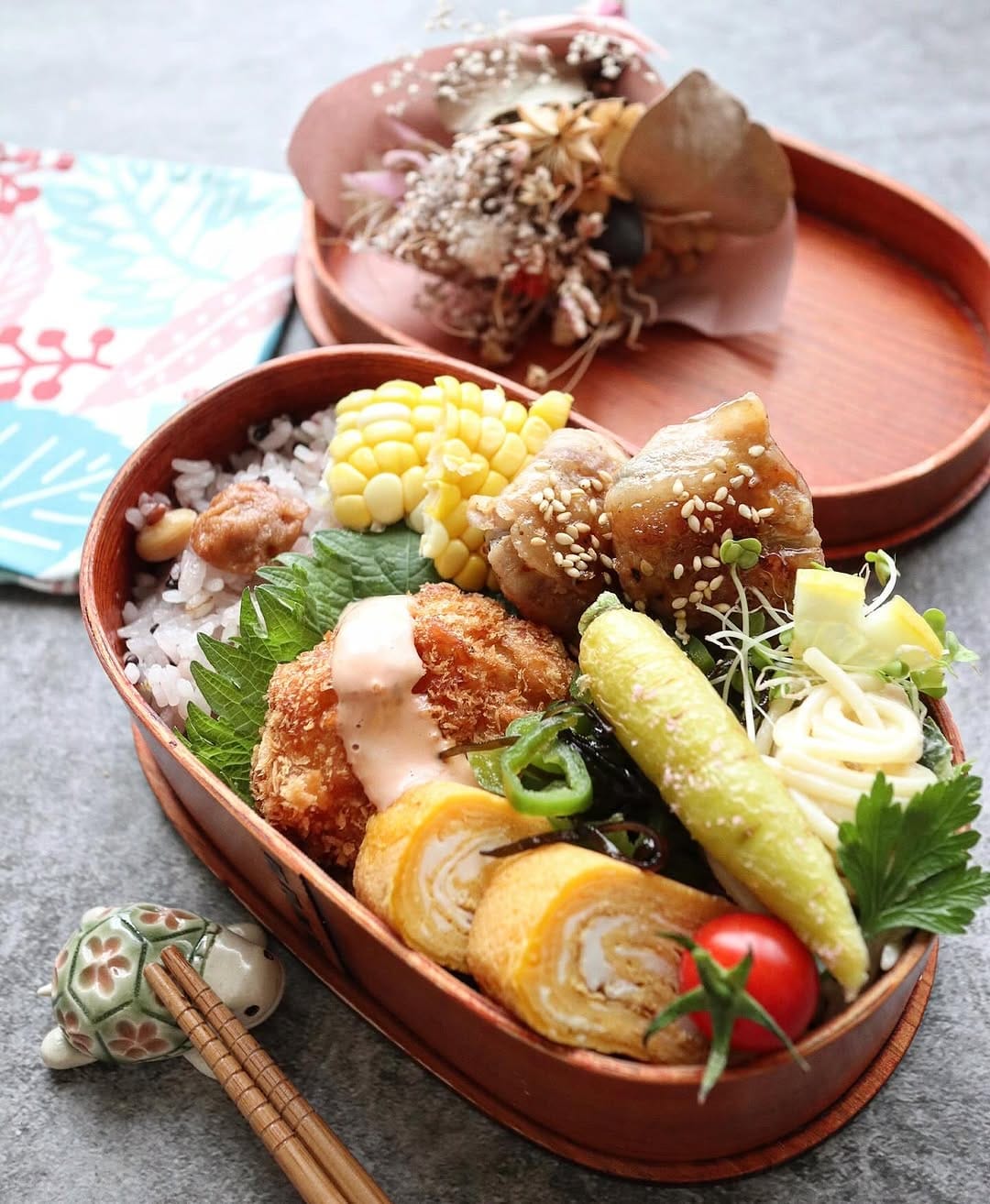 Post 9 by アシュママ　息子とパパに作るお弁当 on Instagram (carousel)