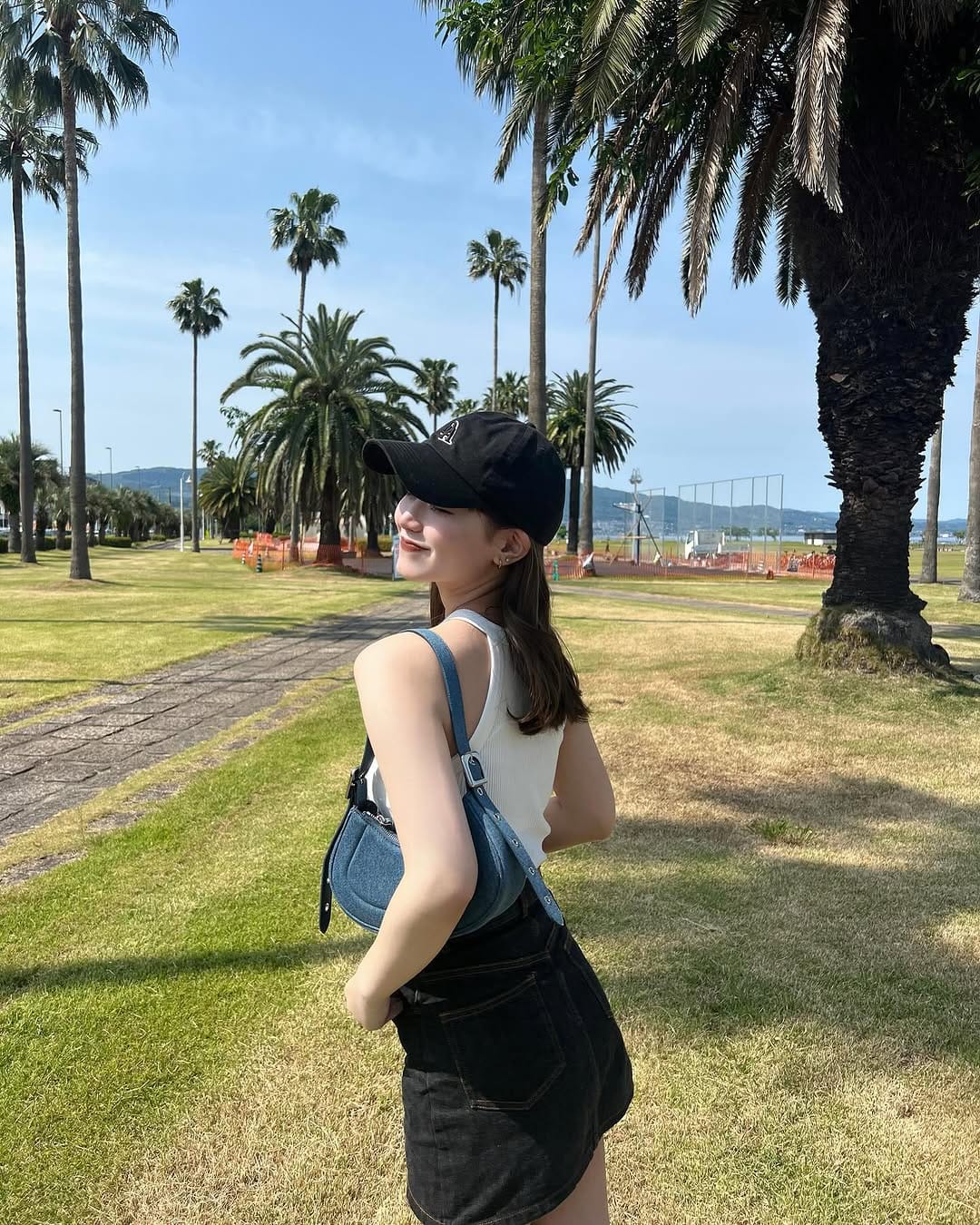 Post 6 by HINATA on Instagram (carousel)