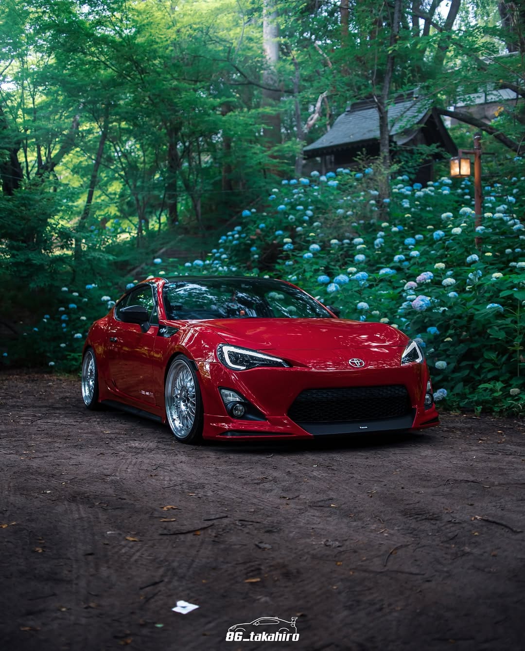 Post 1 by 𝑻𝑨𝑲𝑨𝑯𝑰𝑹𝑶 on Instagram (carousel)