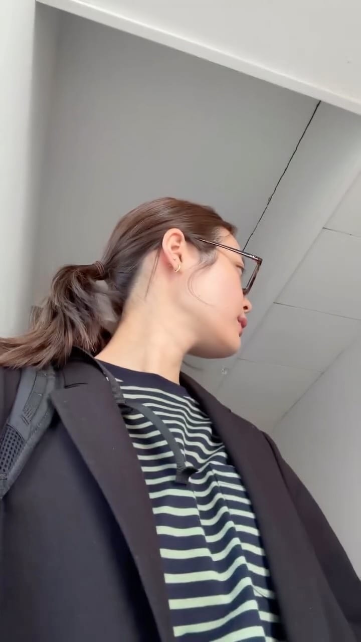 Post 6 by Kurumi Maruyama  丸山クルミ on Instagram (video)
