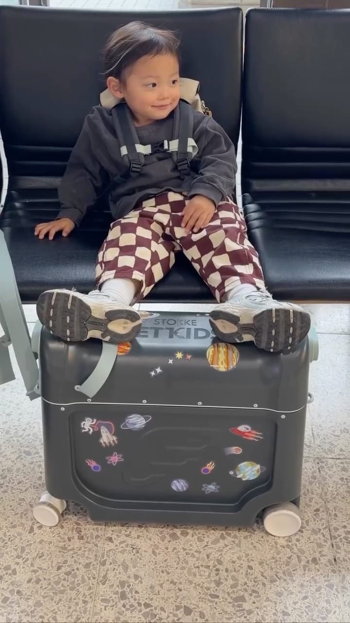 Post 4 by Kurumi Maruyama  丸山クルミ on Instagram (video)