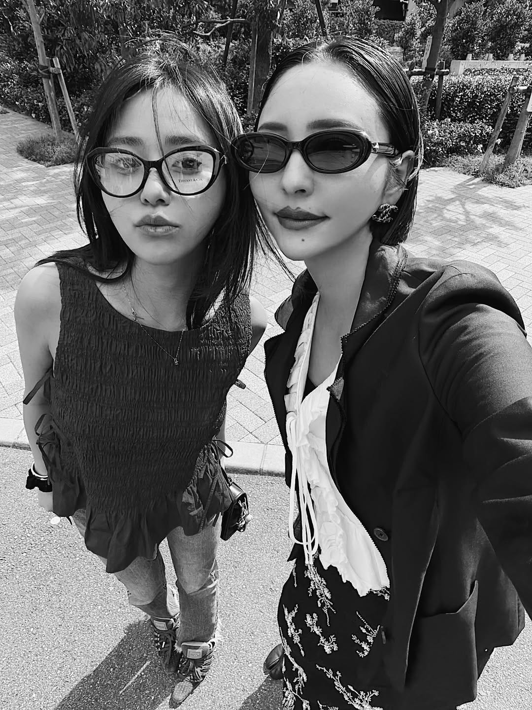 Post 3 by N on Instagram (image)