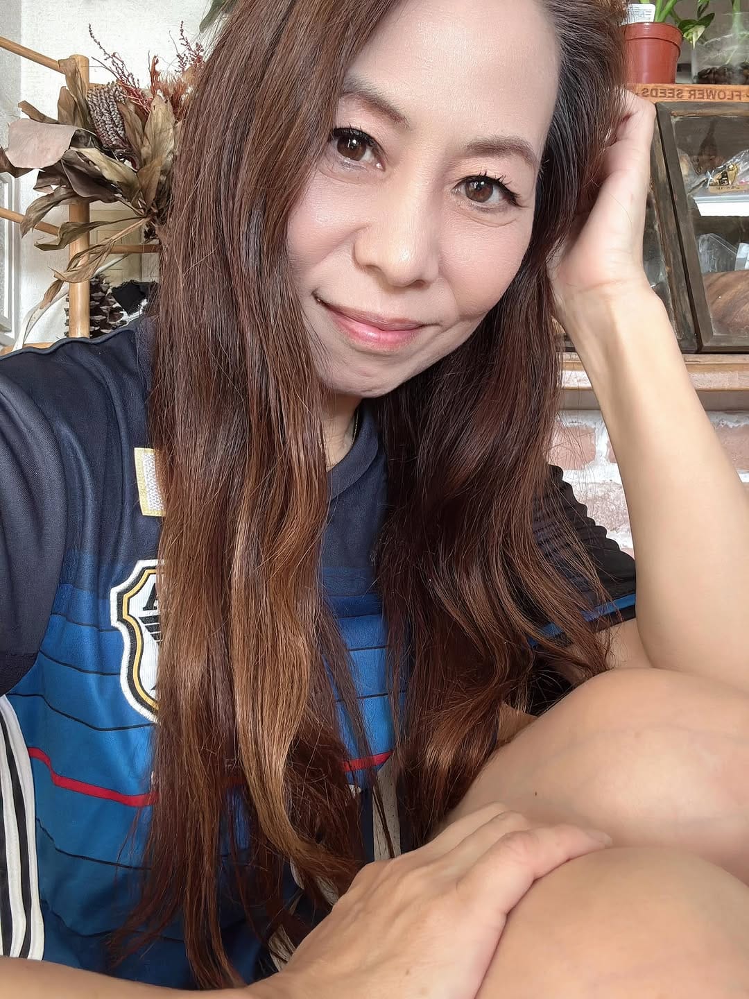 Post 9 by aki on Instagram (carousel)