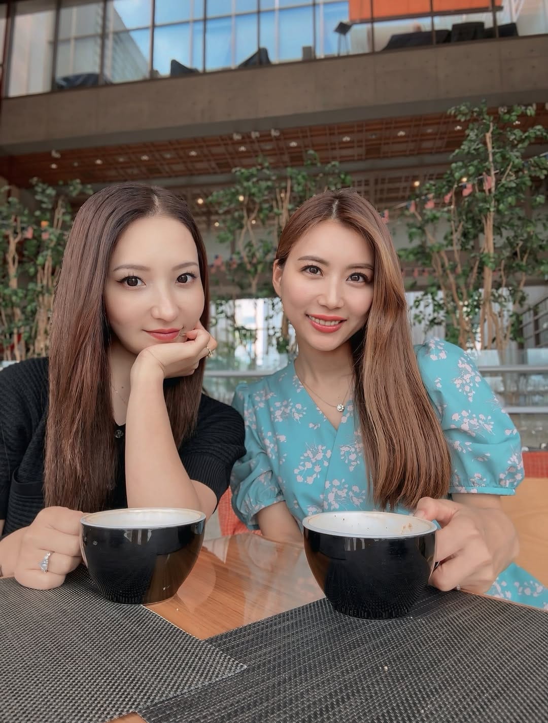 Post 2 by RIE YAMAMOTO on Instagram (carousel)