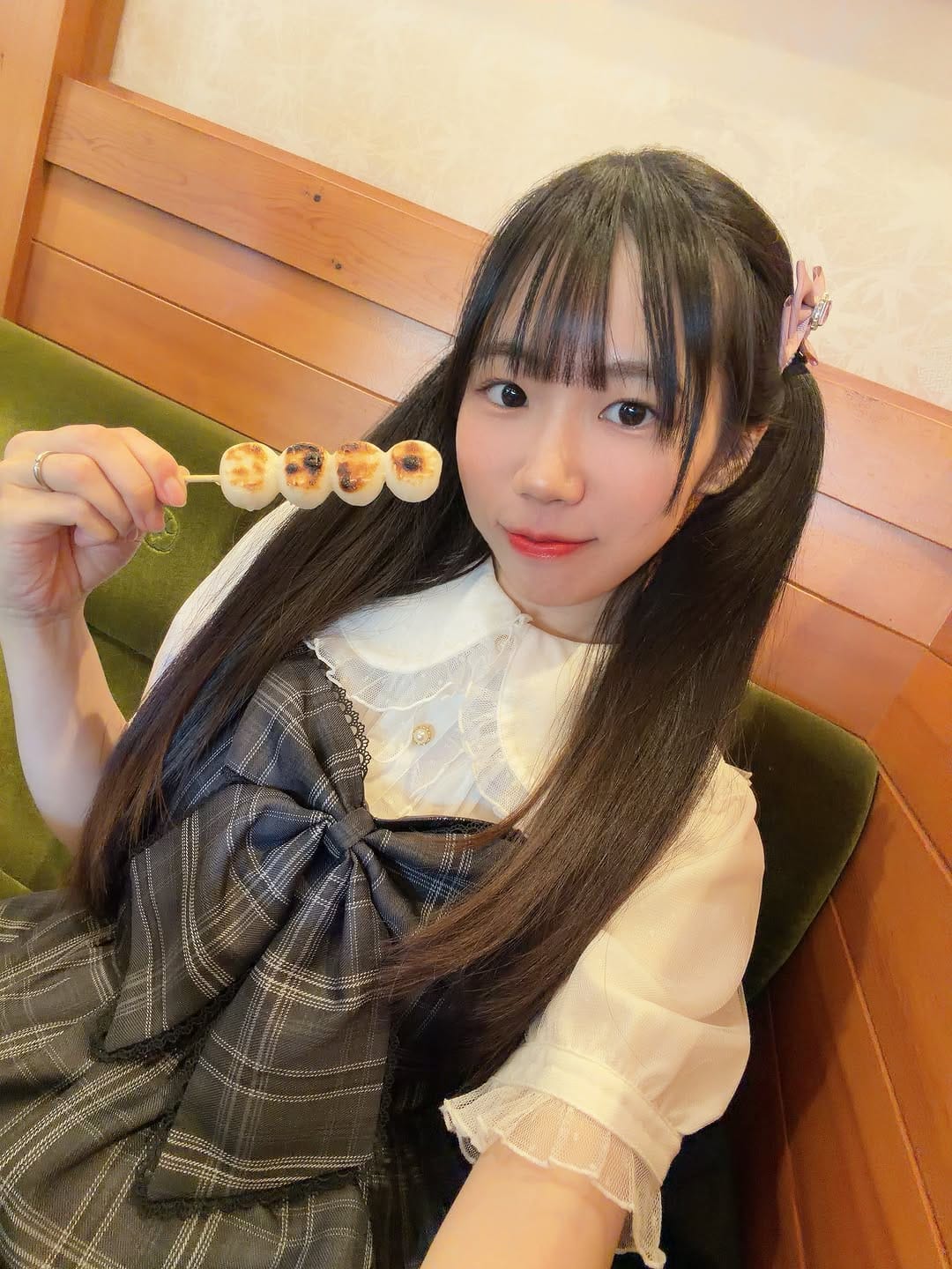 Post 7 by 新尾 友佳子(Shino Yukako)ゆかこ姫 on Instagram (carousel)