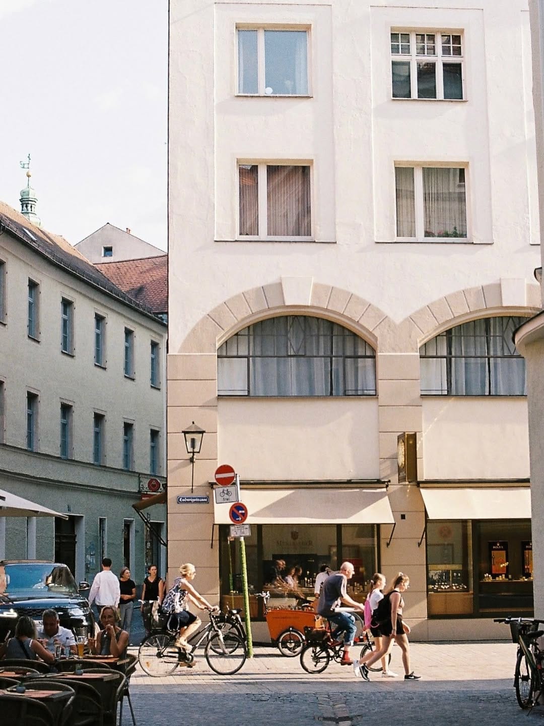 Post 9 by Haruka Kubotani ｜フィルム写真・紀行 on Instagram (carousel)