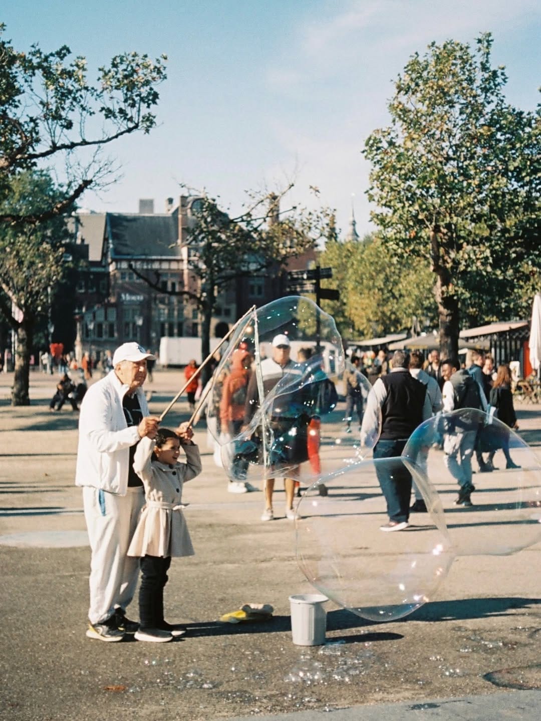 Post 6 by Haruka Kubotani ｜フィルム写真・紀行 on Instagram (carousel)