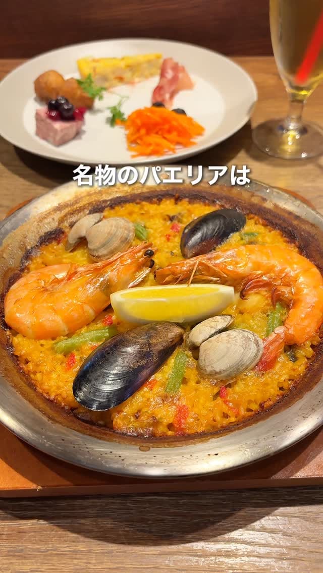 Post 3 by 銀座グルメ on Instagram (video)