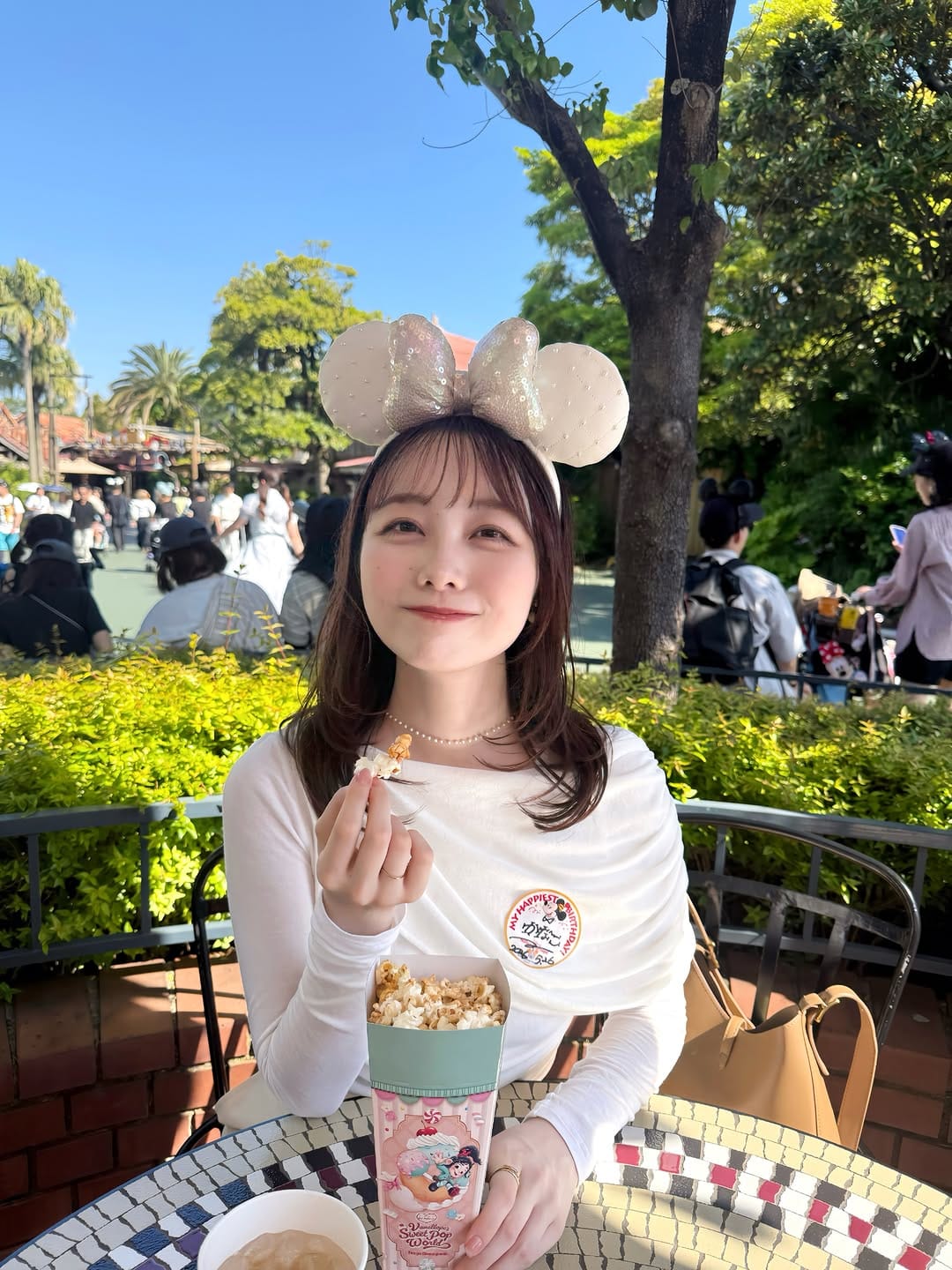 Post 3 by かなぱん on Instagram (carousel)