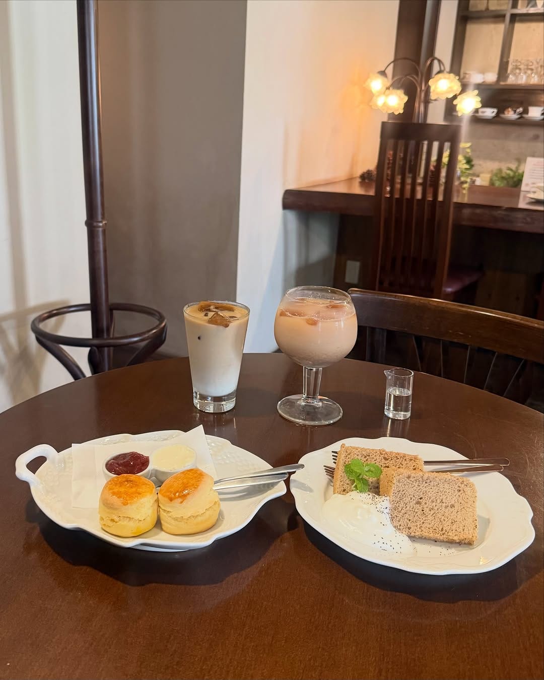 Post 7 by りさ｜名古屋淡色カフェ/ｷﾚｲめ淡色ｺｰﾃﾞ on Instagram (carousel)