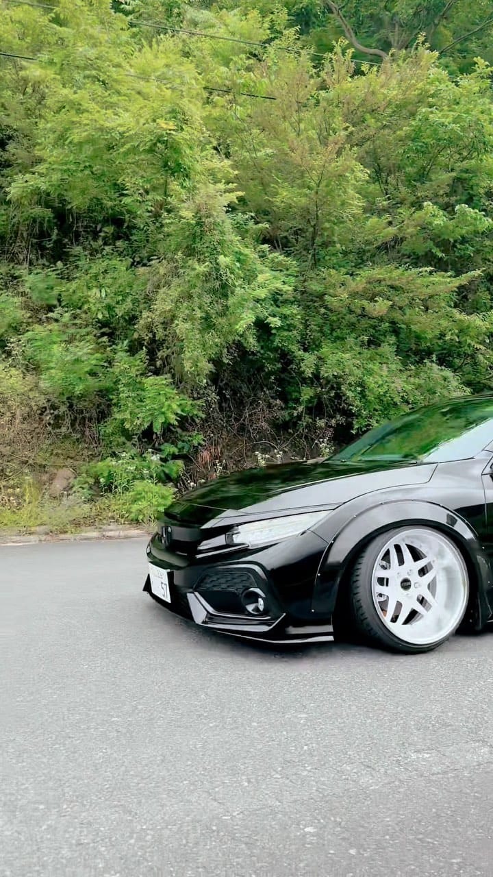 Post 10 by IWAO IKEDA on Instagram (video)