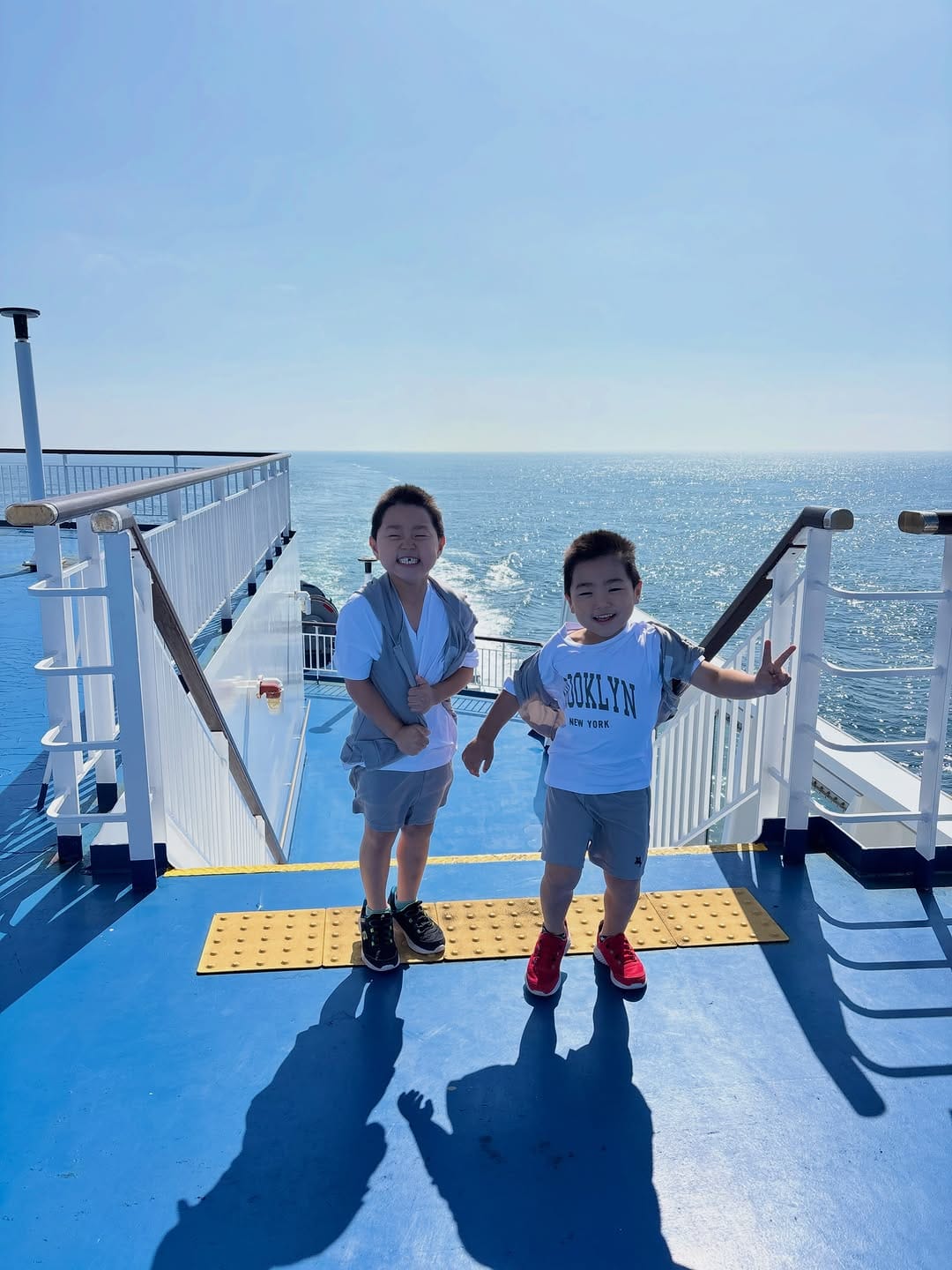 Post 4 by TKK family👨‍👩‍👦‍👦　𝓣𝓪𝓶𝓪𝓴𝓲 𝓜𝓪𝓼𝓾𝔃𝓪𝔀𝓪 on Instagram (carousel)