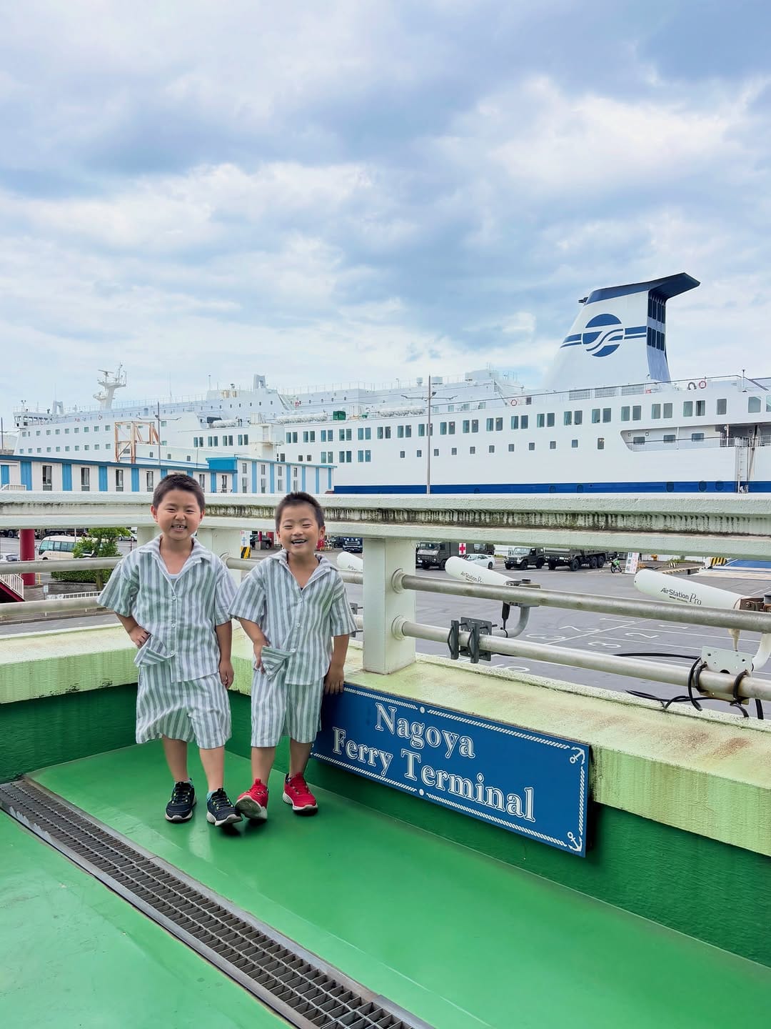 Post 5 by TKK family👨‍👩‍👦‍👦　𝓣𝓪𝓶𝓪𝓴𝓲 𝓜𝓪𝓼𝓾𝔃𝓪𝔀𝓪 on Instagram (carousel)