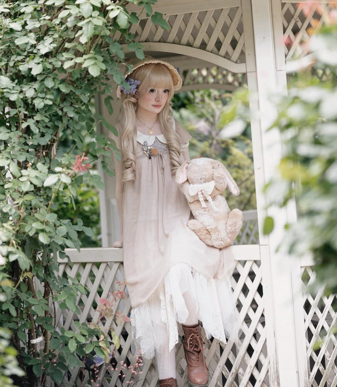 Post 4 by イーヴちゃん | Evie ♡ on Instagram (carousel)
