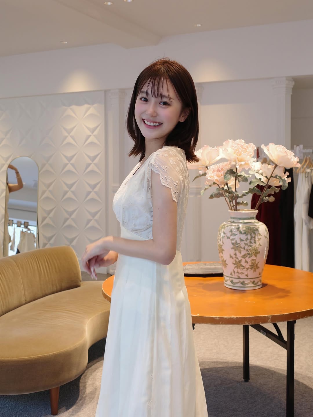 Post 6 by 古川 杏 Ann Furukawa on Instagram (carousel)