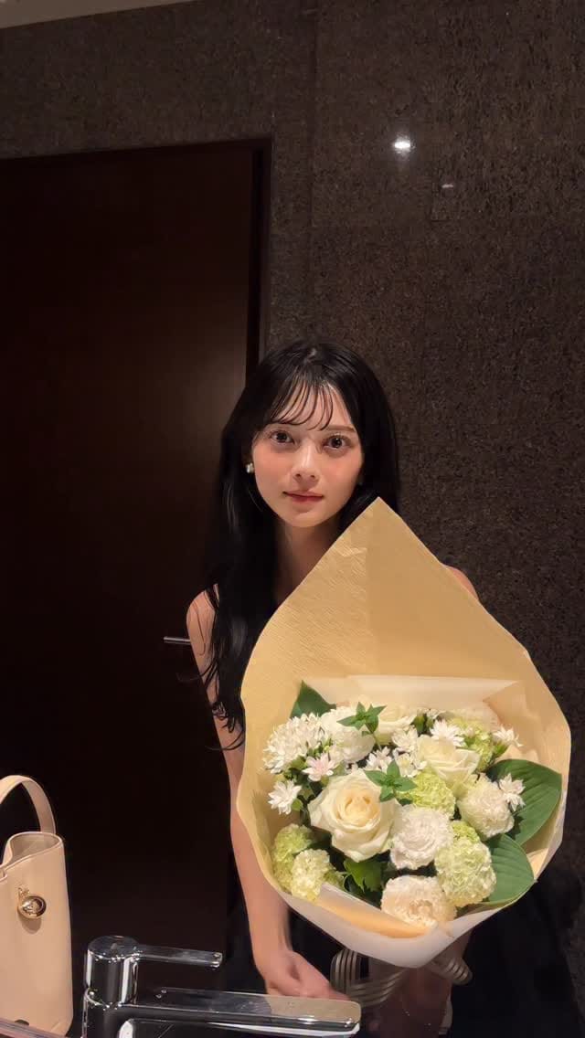 Post 10 by miku on Instagram (video)