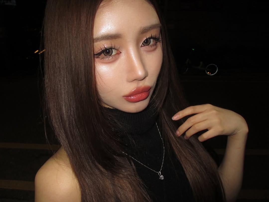 Post 8 by sachi on Instagram (carousel)