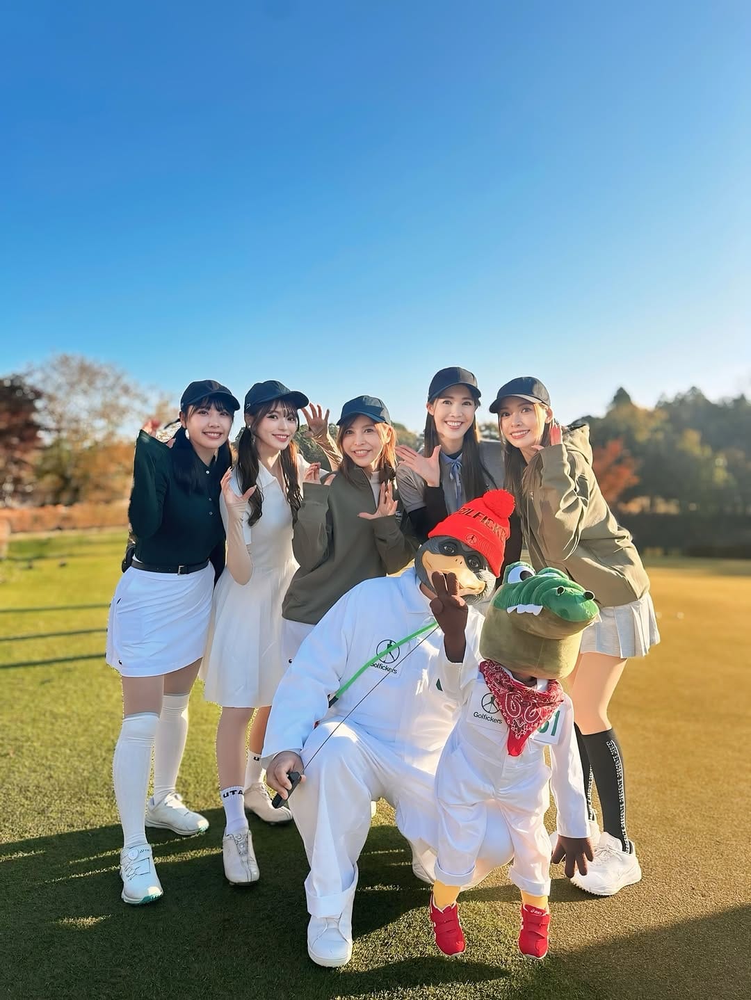 Post 4 by Haru on Instagram (carousel)