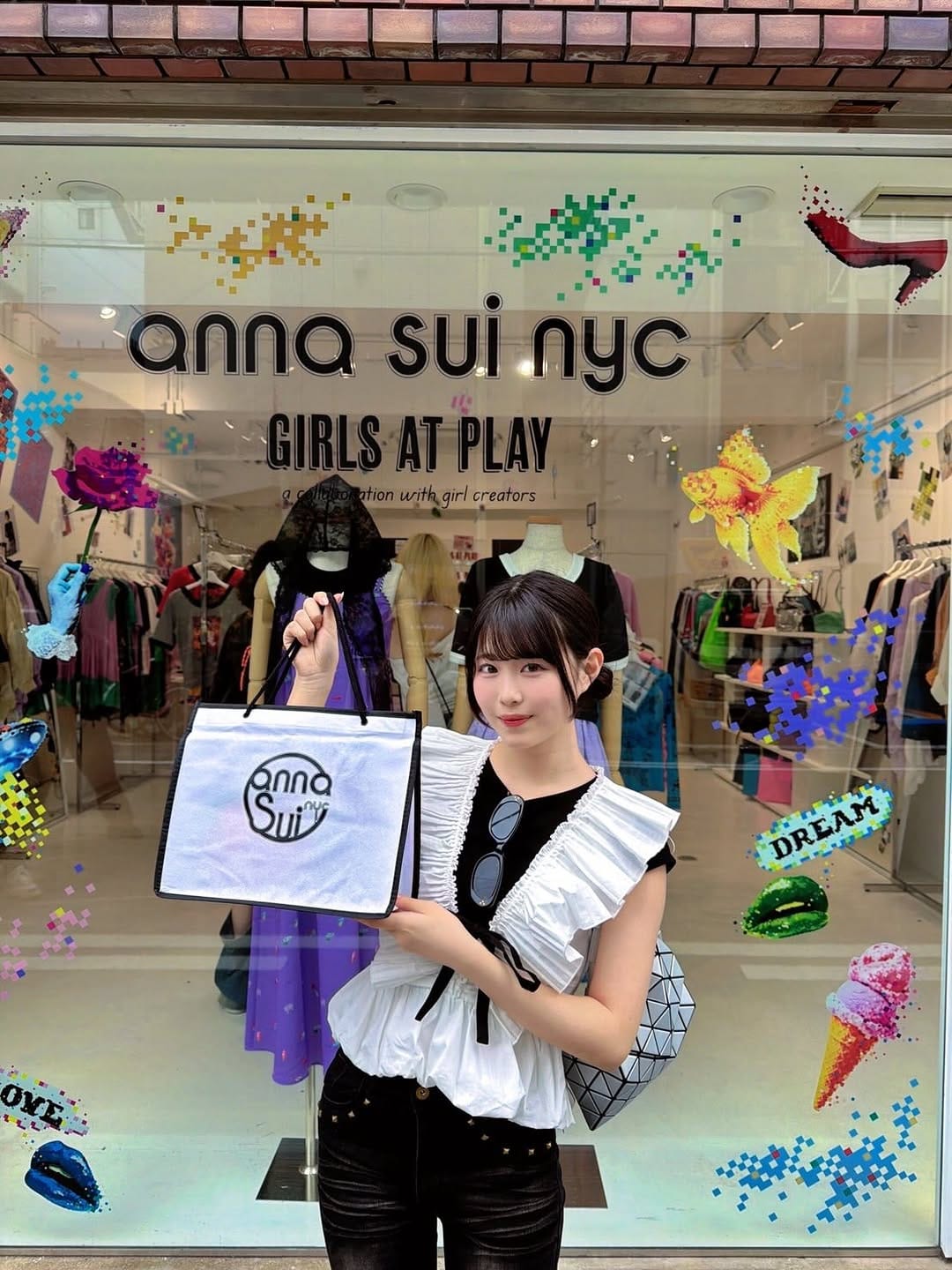 Post 9 by 表 すみれ (おもて すみれ) on Instagram (carousel)
