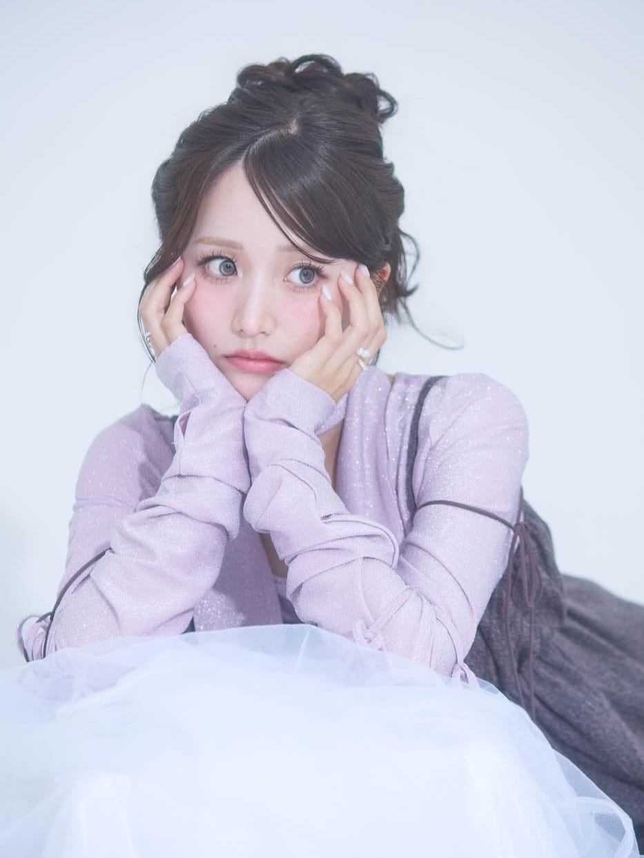 Post 4 by 蓼沼 優衣  Yui Tadenuma on Instagram (carousel)