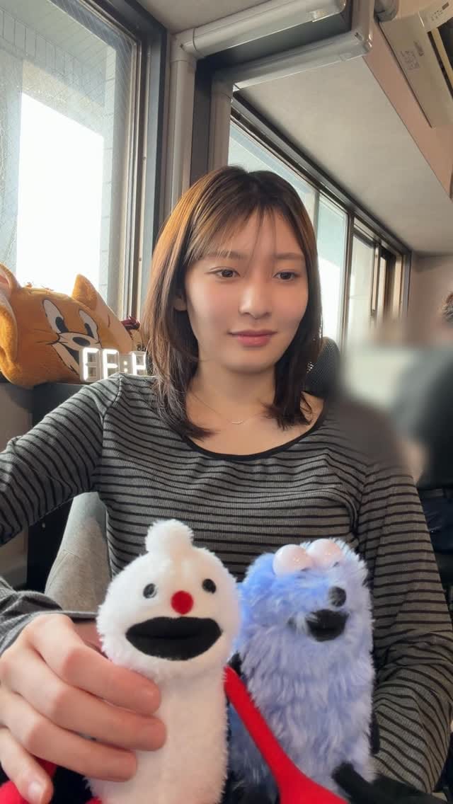 Post 4 by 関戸かのん on Instagram (video)