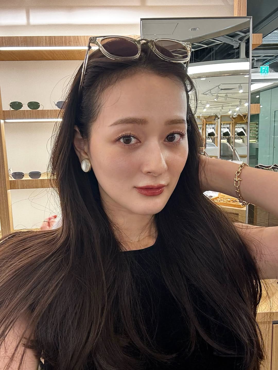 Post 1 by Maho Yamasaki on Instagram (carousel)