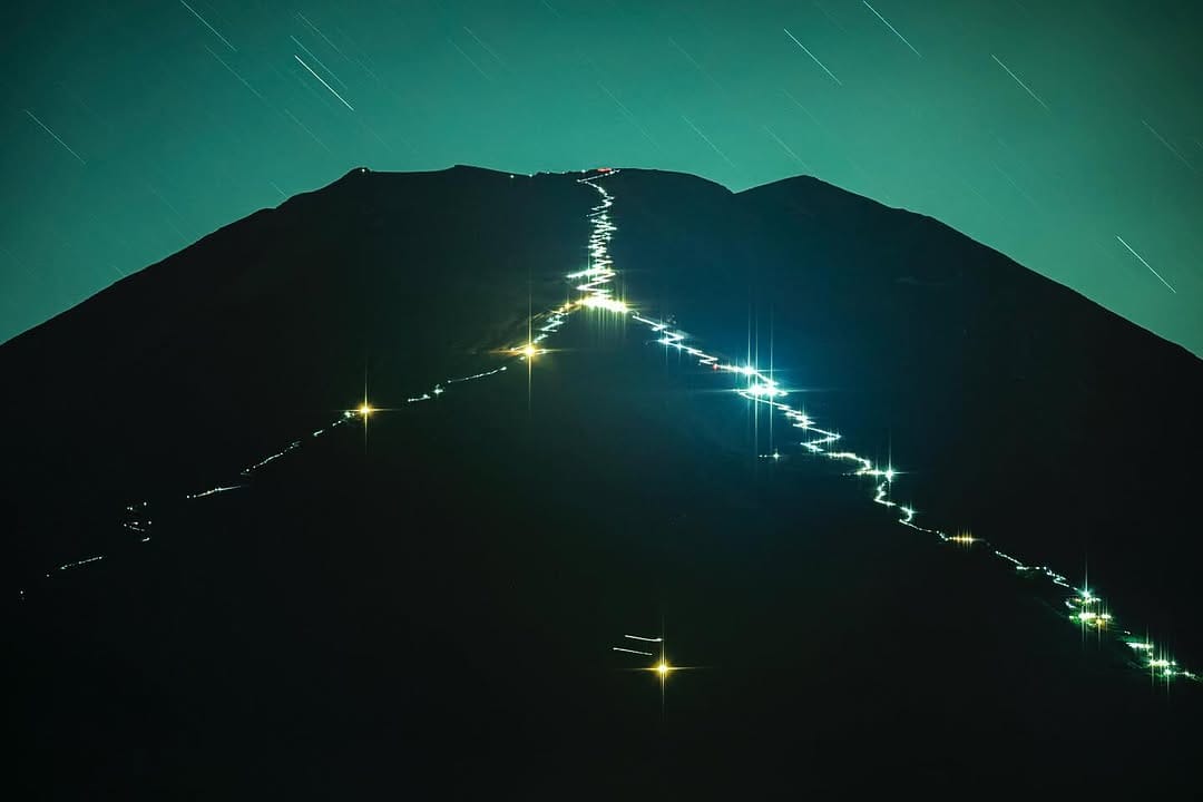 Post 1 by tsubasa hori 富士山写真家 on Instagram (image)