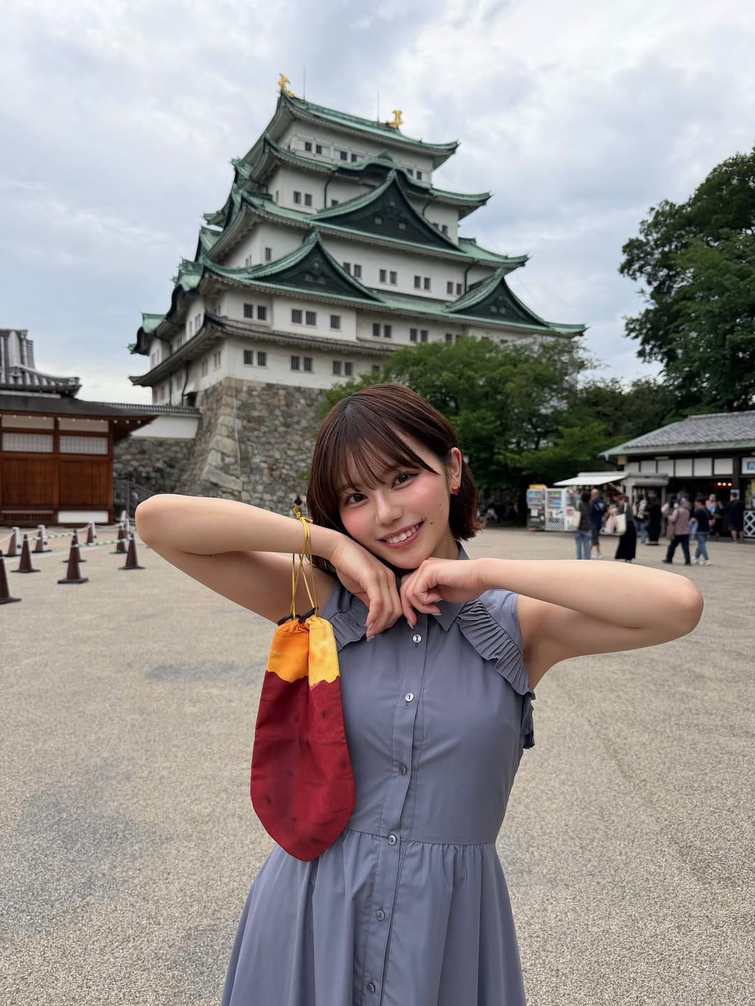 Post 5 by 上西萌々🍠|     Momo Uenishi on Instagram (carousel)