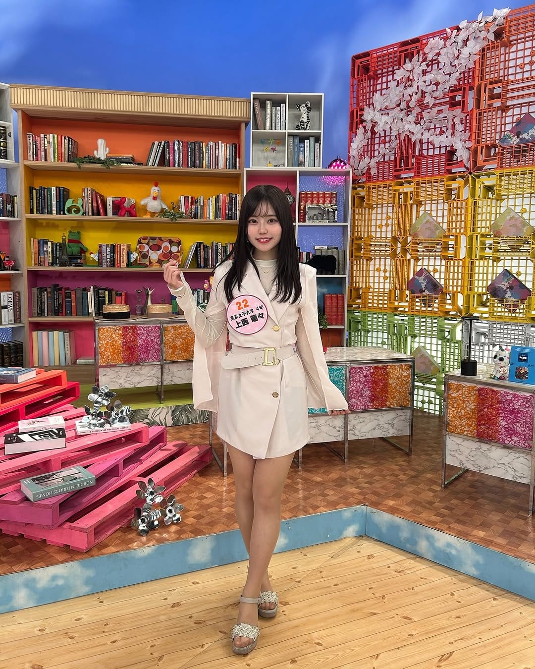 Post 10 by 上西萌々🍠|     Momo Uenishi on Instagram (carousel)