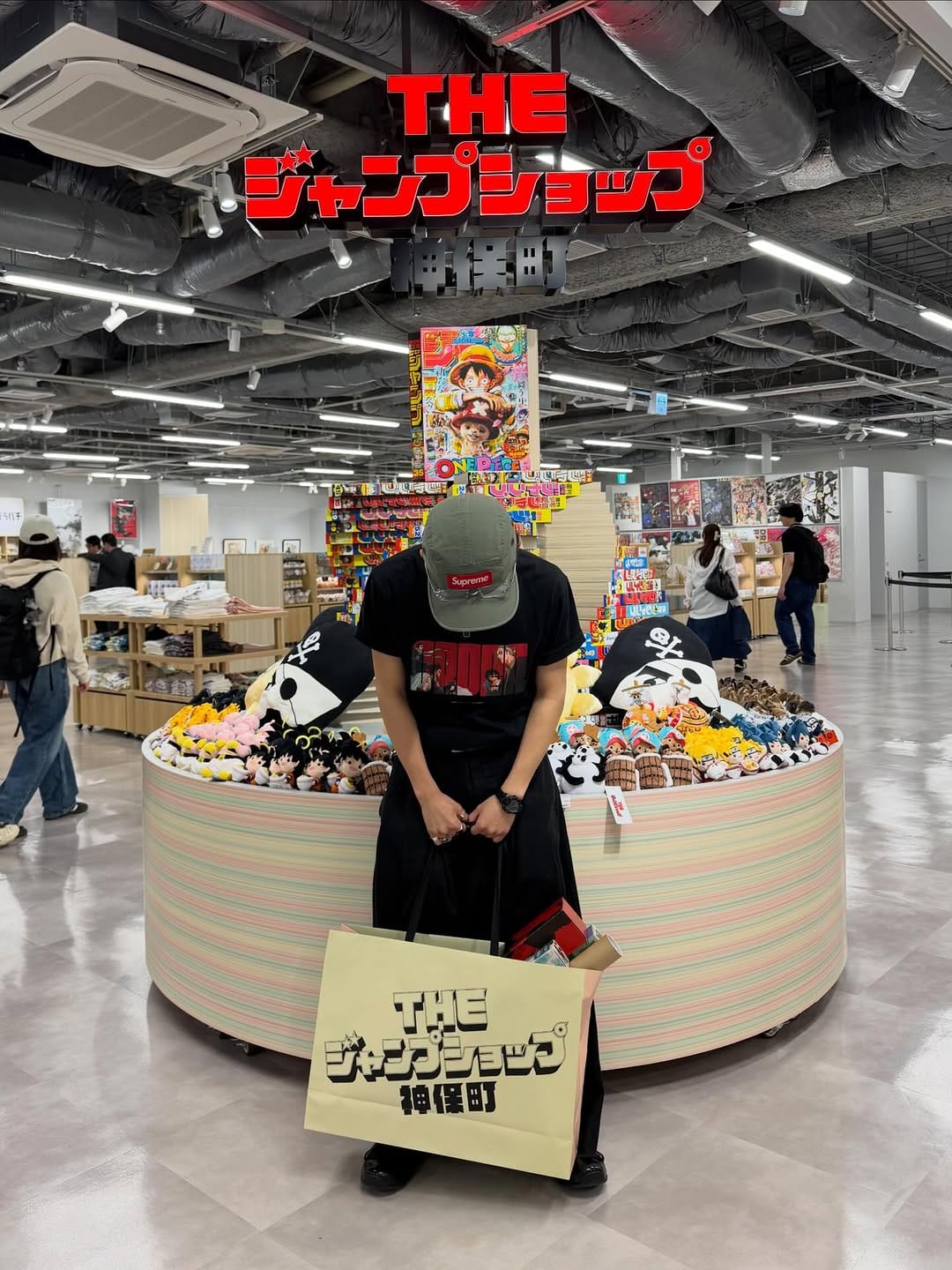 Post 10 by Kanta Kimura on Instagram (carousel)