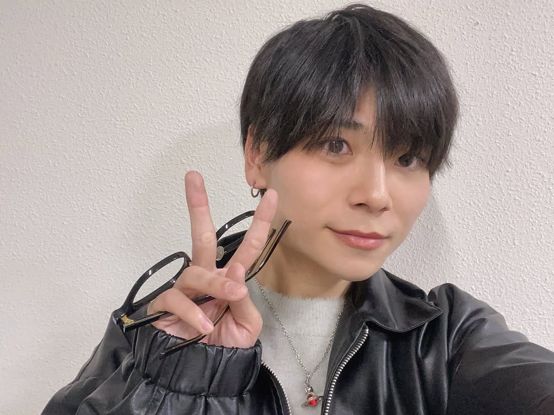 Post 1 by 瀬﨑裕也 / Yuya Sezaki on Instagram (carousel)