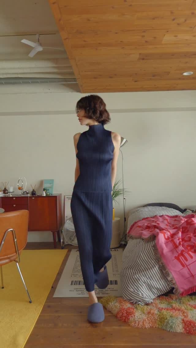 Post 5 by Rinma on Instagram (video)