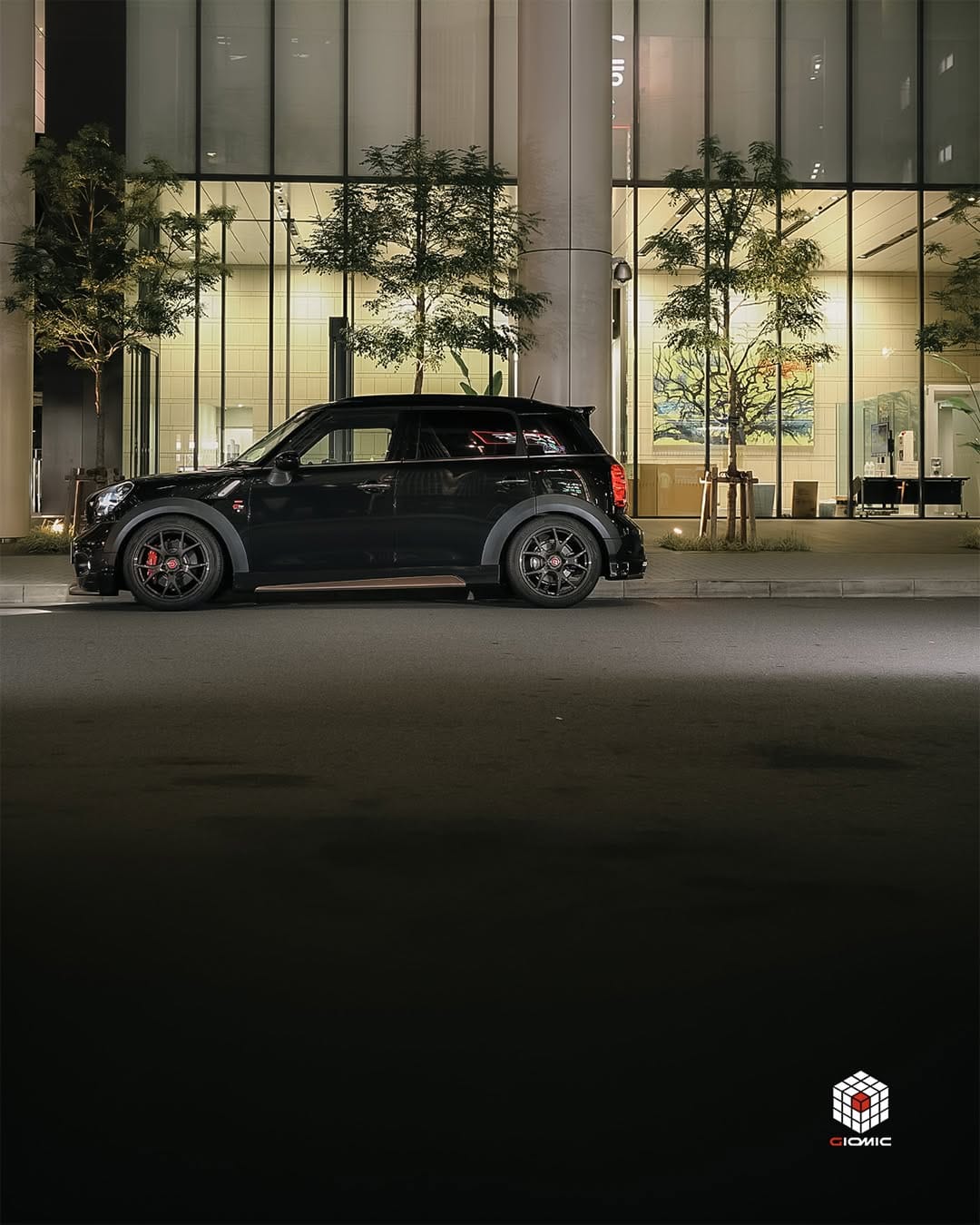 Post 8 by GIOMIC Official on Instagram (image)