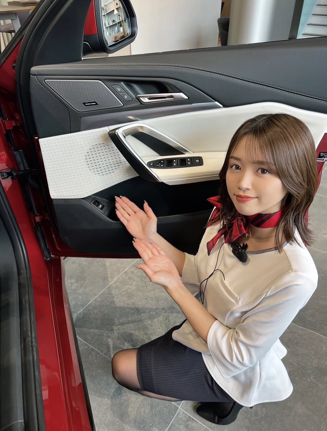 Post 6 by Hanshin BMW 西宮支店 on Instagram (carousel)