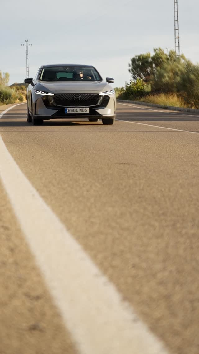 Post 8 by Mazda Europe on Instagram (video)