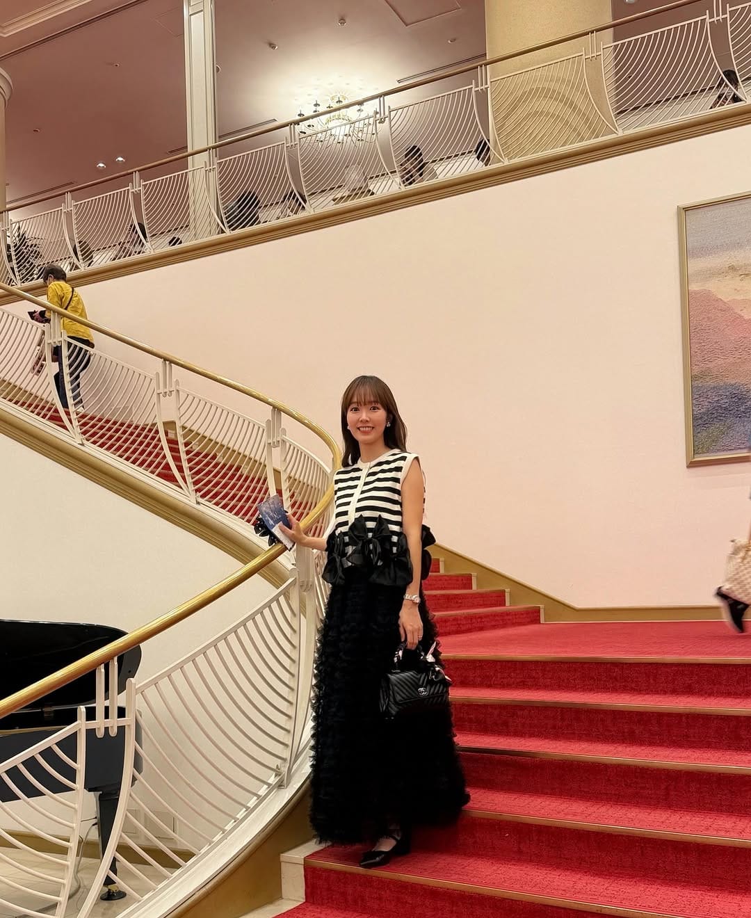 Post 4 by 三江彩花-Mie Ayaka- on Instagram (carousel)