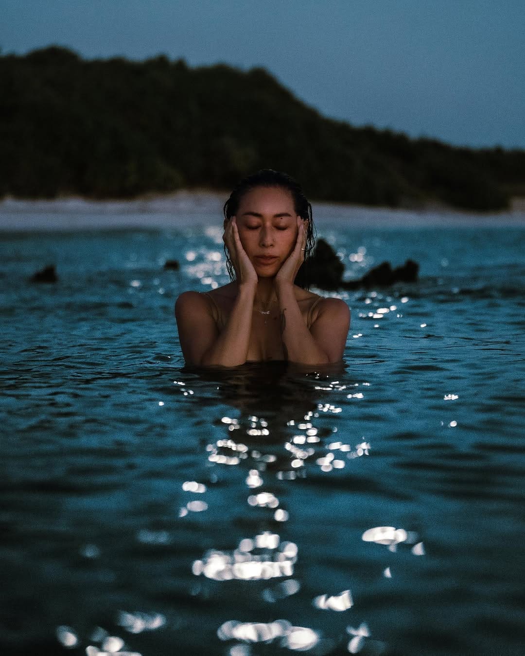 Post 10 by SHIHO AKIYAMA on Instagram (image)