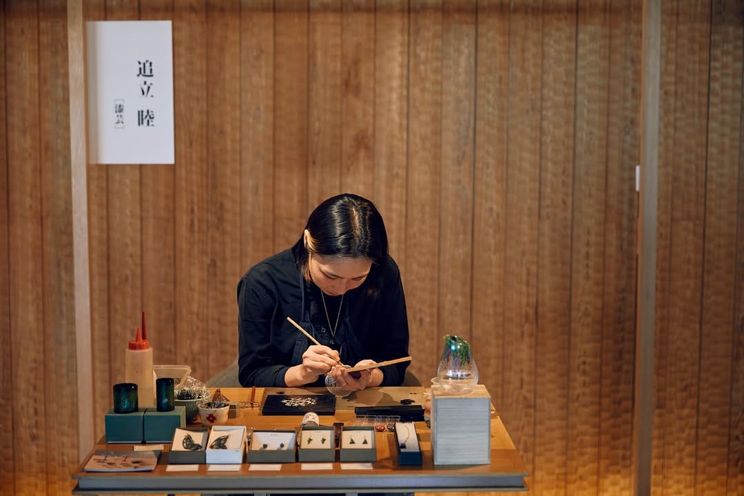 Post 2 by Kyoto Crafts Exhibition DIALOGUE on Instagram (carousel)