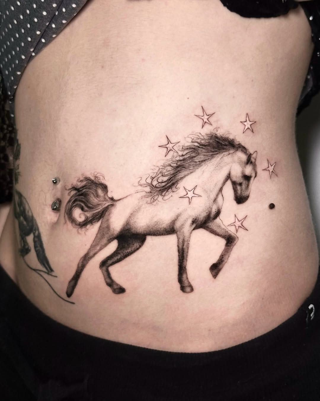 Post 5 by ALE✶✶ANDRO 🌐 on Instagram (carousel)