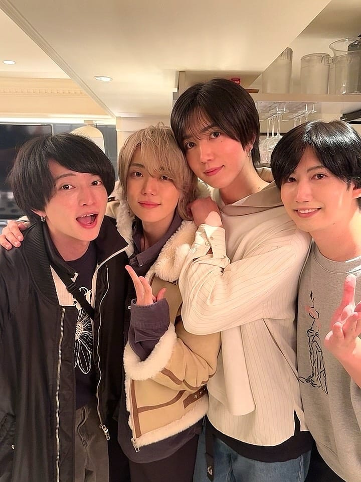 Post 7 by ともや on Instagram (carousel)