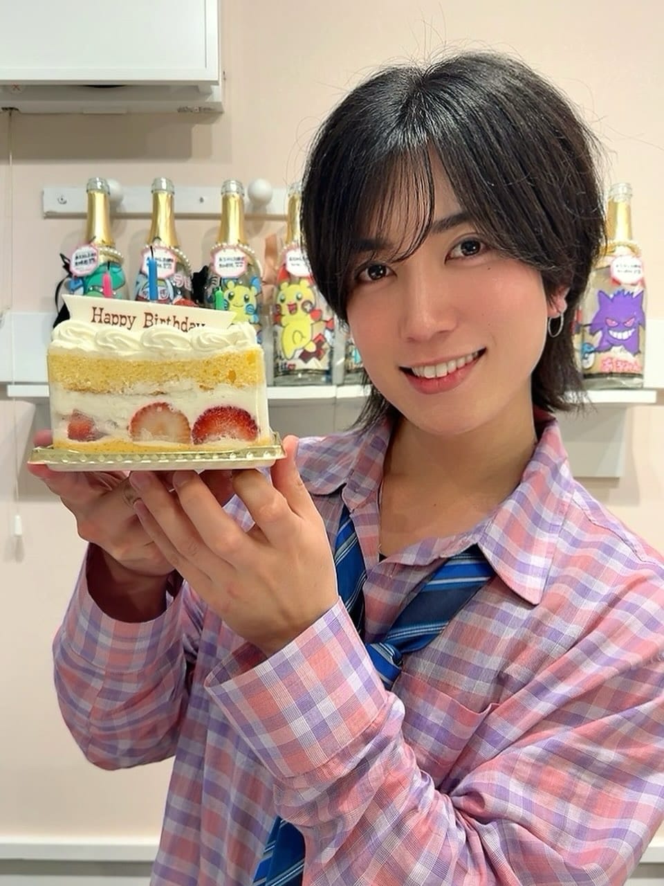 Post 2 by ともや on Instagram (image)