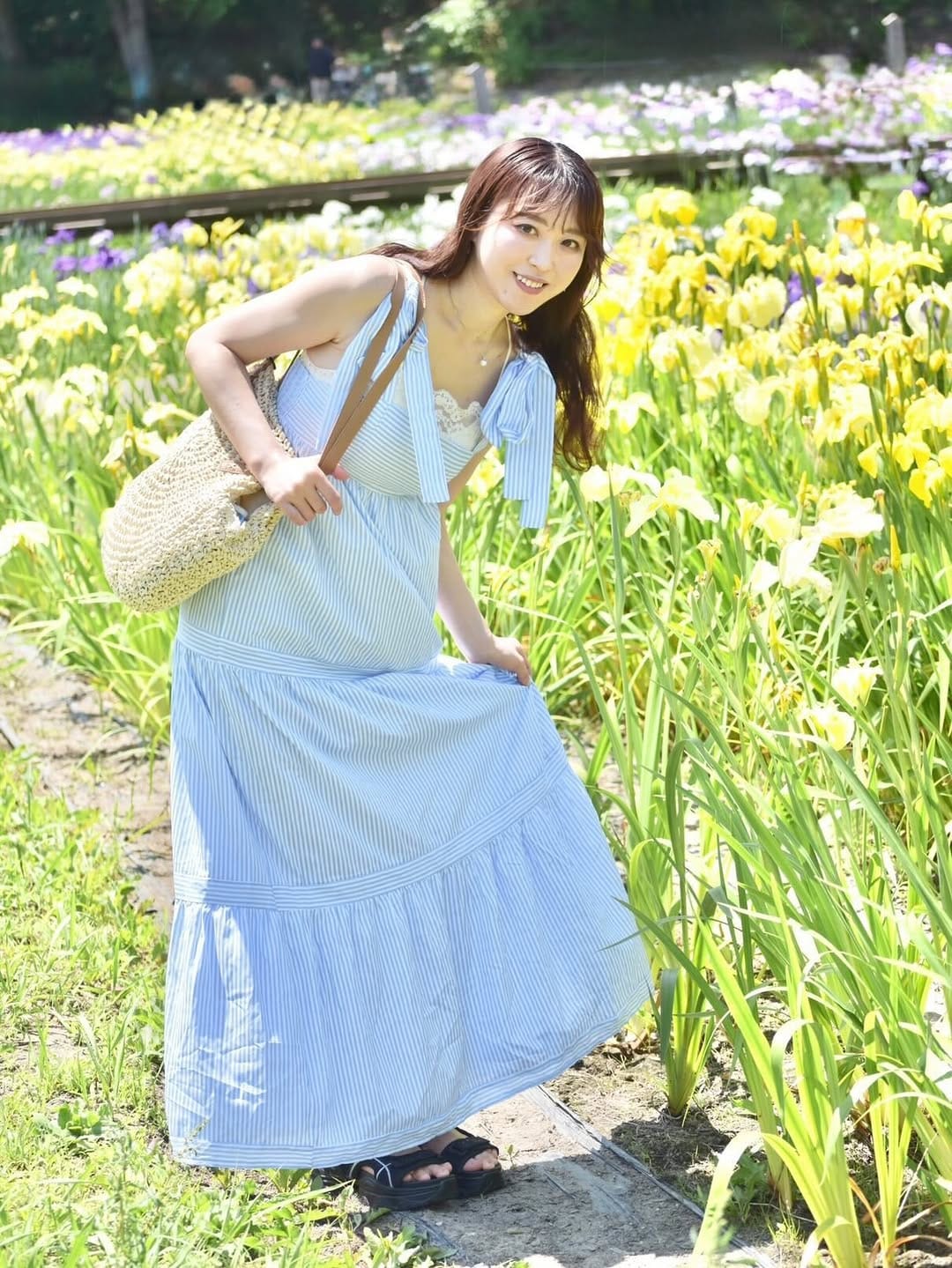 Post 6 by 杏ちゃん🐰🍋八海杏奈 | ポートレートモデル・アイドル on Instagram (carousel)