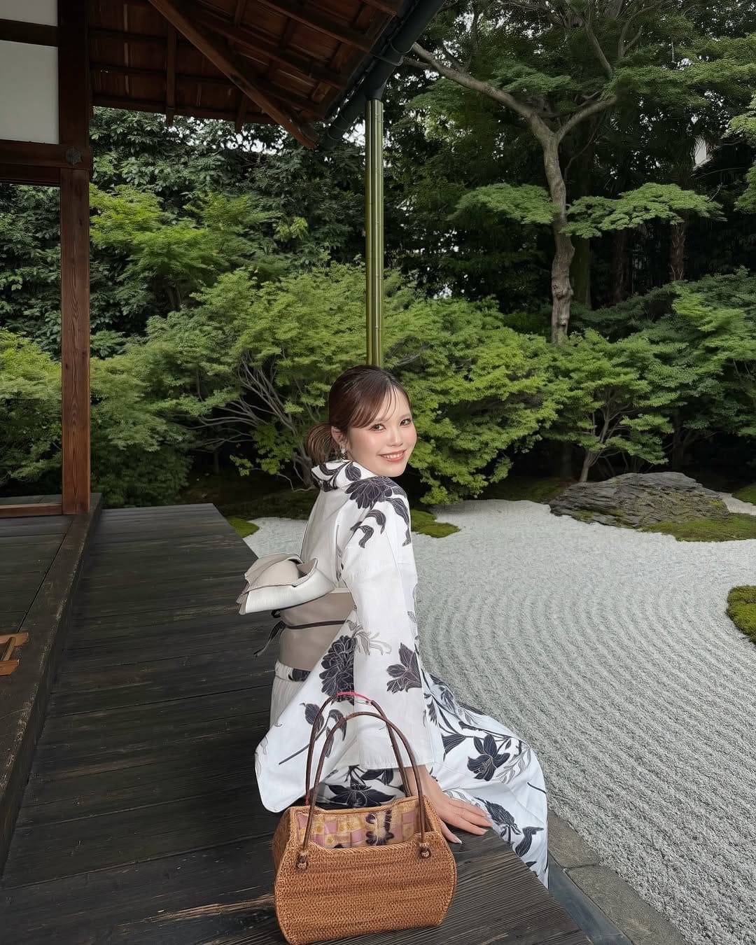 Post 5 by 京都彩スター@京都着物レンタル on Instagram (carousel)