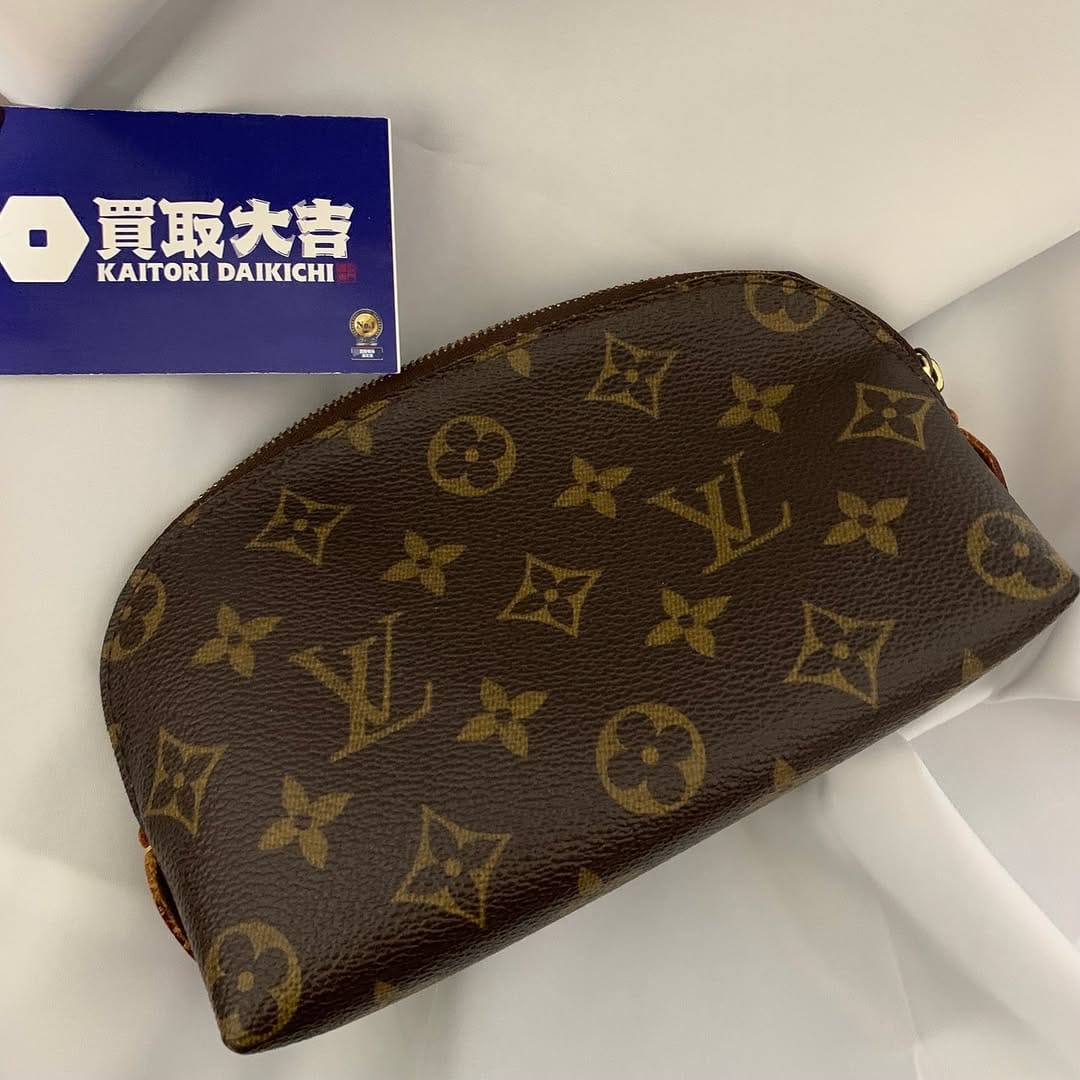 Post 4 by 買取大吉フジ竹原店【公式】 on Instagram (image)