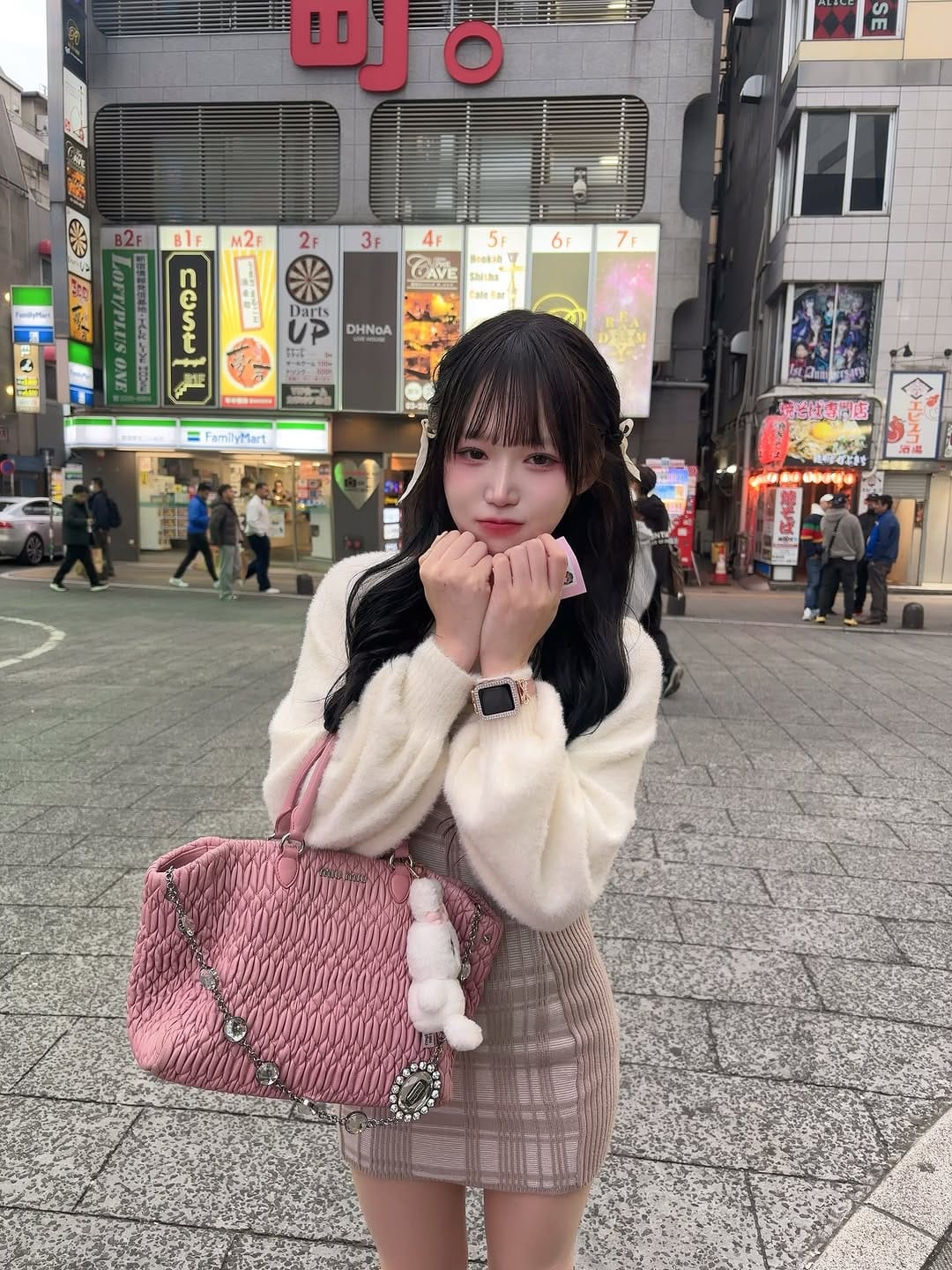 Post 8 by 루카 ルカちゃん♡ on Instagram (carousel)