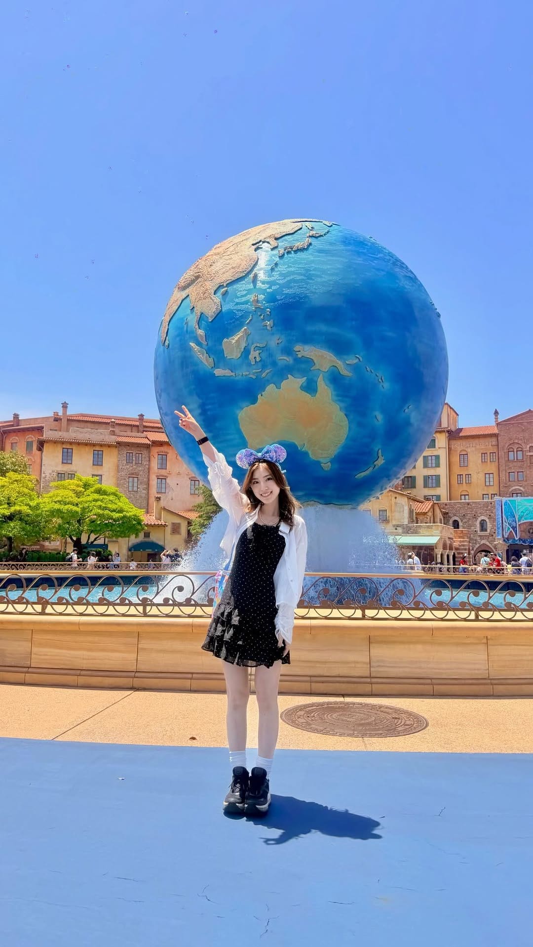 Post 2 by MaRiya☆†(鈴木真梨耶)🥀 on Instagram (video)
