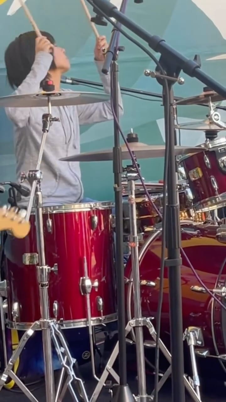 Post 3 by Yoyoka on Instagram (video)