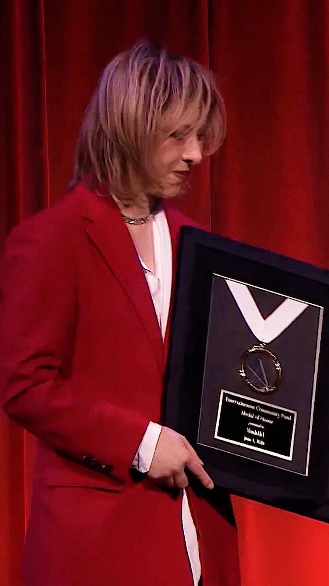 Post 7 by Yoshiki on Instagram (video)